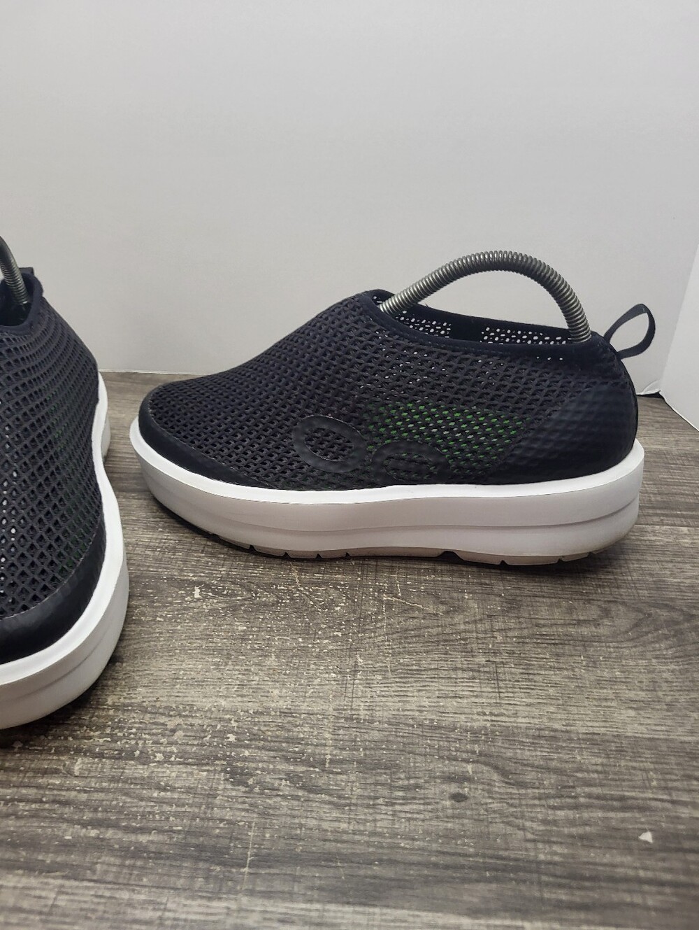 Oofos OOmega Chukka Slip On Recovery Black Women's Size 10 Shoes - Picture 2 of 10